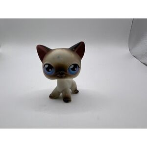 Littlest Pet Shop (LPS) Siamese Shorthair Cat #5 Mini Figure Blue Eyes 2004 Toys